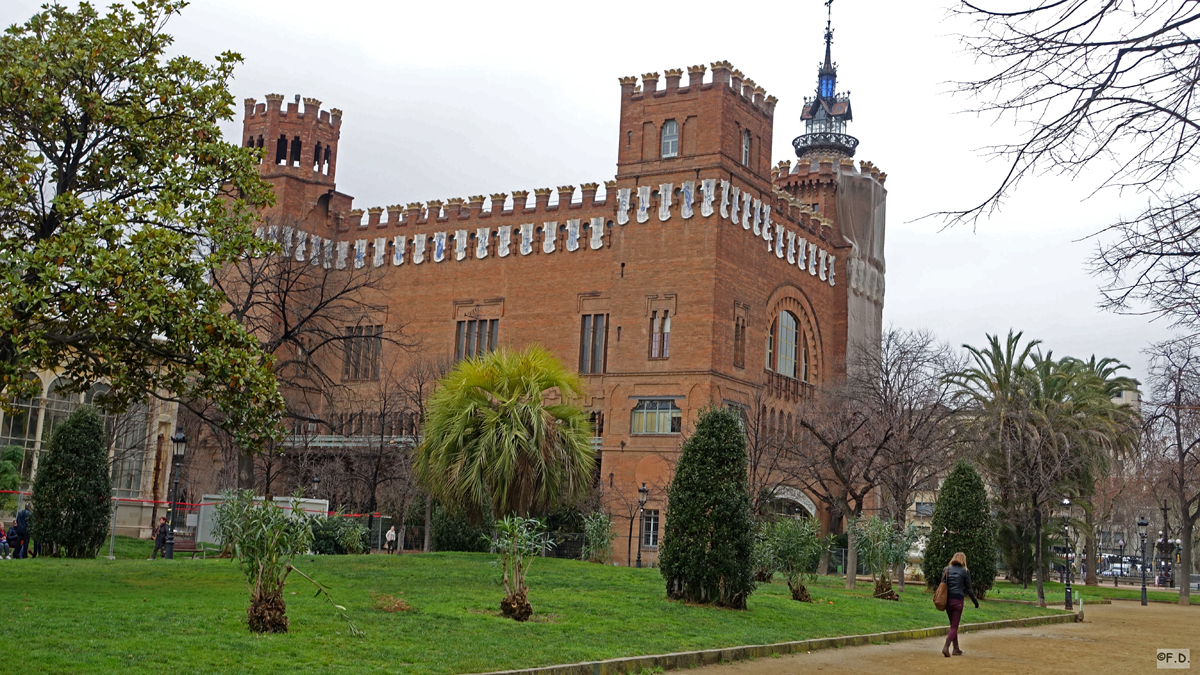 Castell dels Tres Dragons